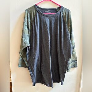 3/4 sleeve baseball tee